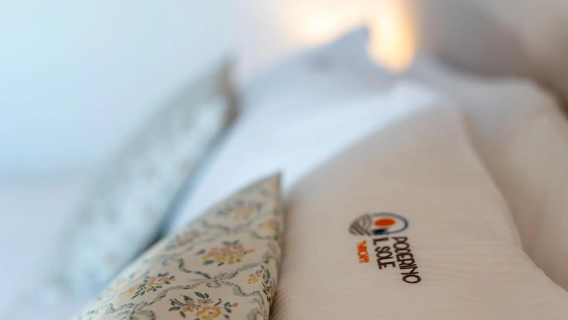 Poderino Il Sole Lajatico Nocleg ze śniadaniem